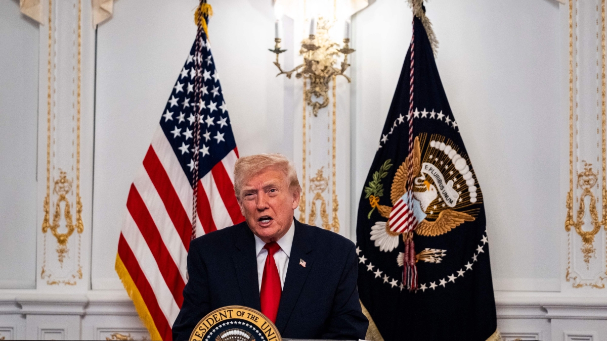 Trump minaccia: «Spazio aereo venezuelano considerato chiuso»