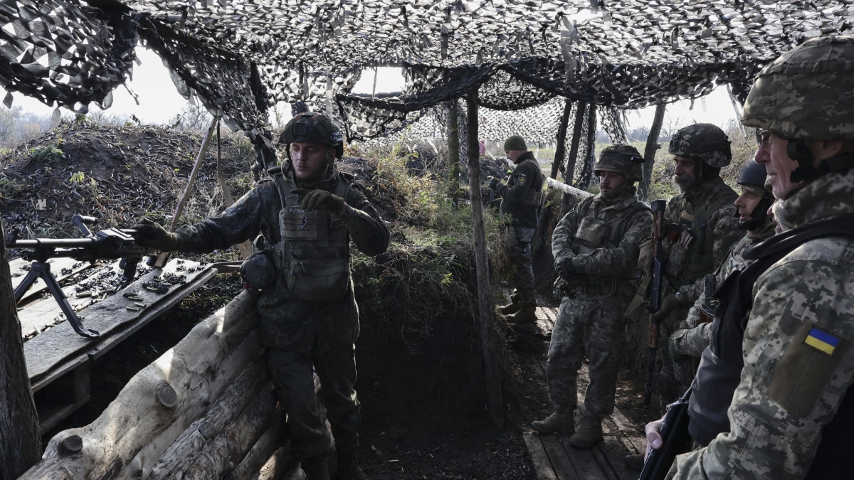 Zelensky: «Stiamo annientando le truppe russe a Pokrovsk e pianifichiamo attività diplomatiche»