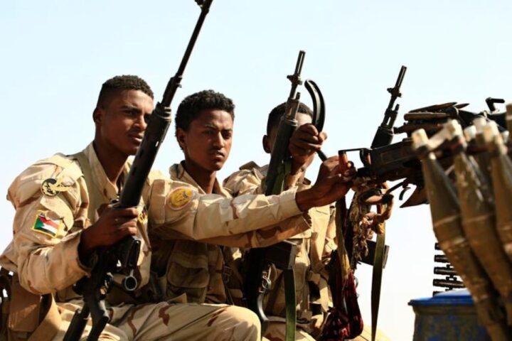 Attacco con droni in Sudan: 50 morti, 33 bambini in una scuola materna a Kalogi