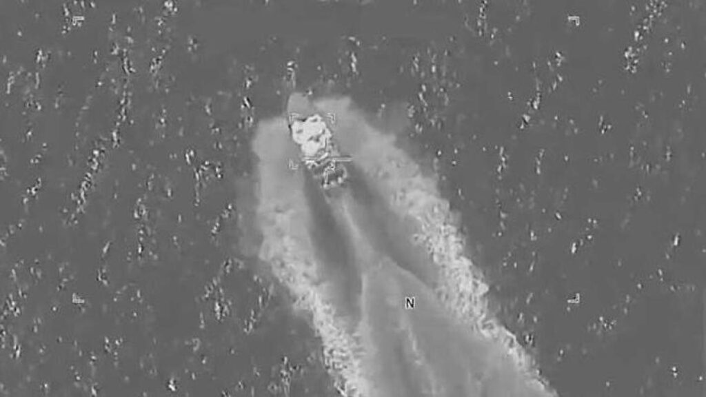 Attacco Usa nel Pacifico: un morto a bordo di una nave coinvolta nel traffico di droga