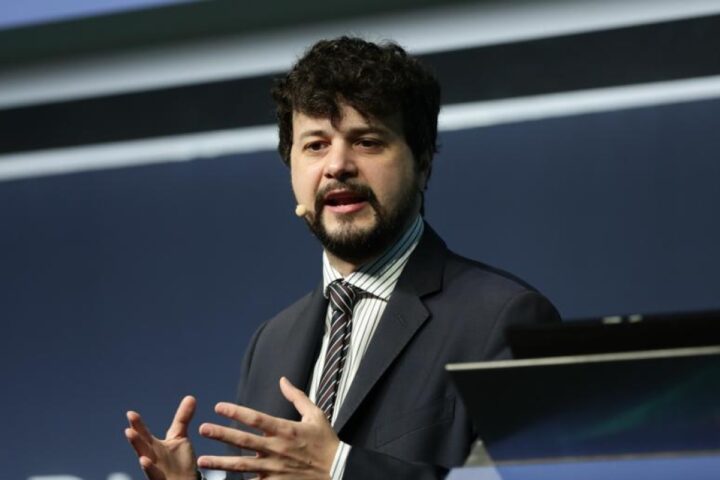 Benifei (Pd): «Ingerenza inaccettabile dagli Stati Uniti, l'Ue deve reagire con fermezza»