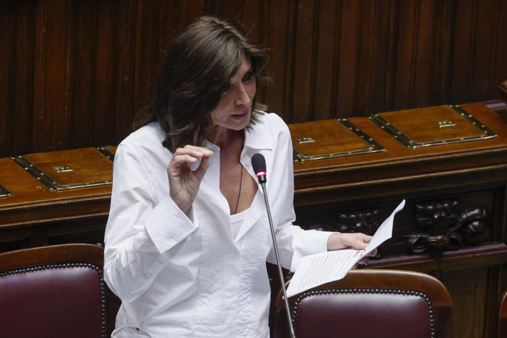 Bernini ribadisce: «La graduatoria di Medicina sarà completata entro il 12 gennaio»