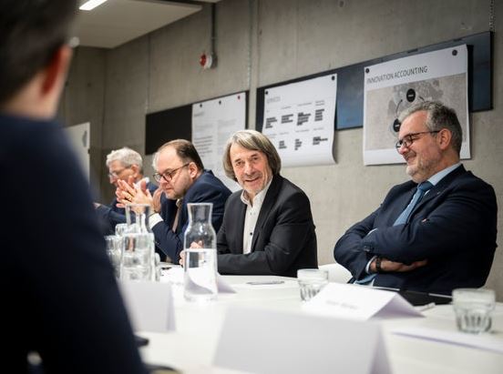 Bolzano e Berlino: rafforzato l'accordo di cooperazione tra la Provincia e l'Ospedale Charité