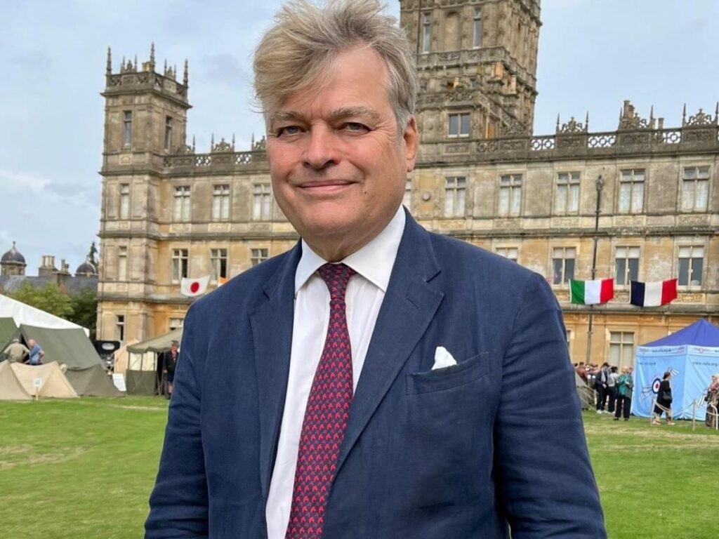 Celebrazione del secolo dalla nascita di Elisabetta II nel 2026, ricordi di Lord Carnarvon