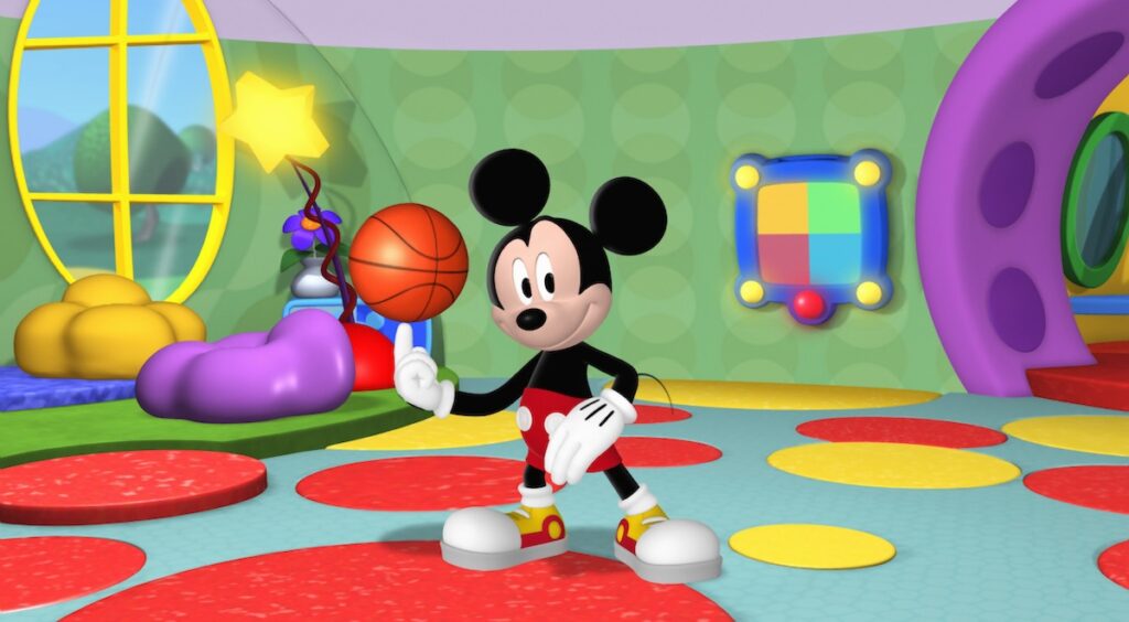 Disney annuncia un miliardo di dollari di investimento in OpenAI e licenze per Sora