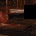 Documenti di Epstein rivelano foto di Bill Clinton in vasca idromassaggio con persona non identificata
