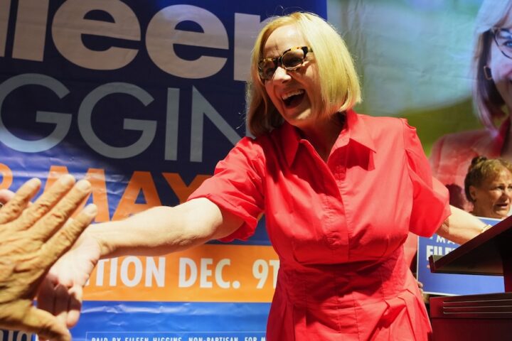 Eileen Higgins è la prima sindaca Democratica di Miami dal 1997