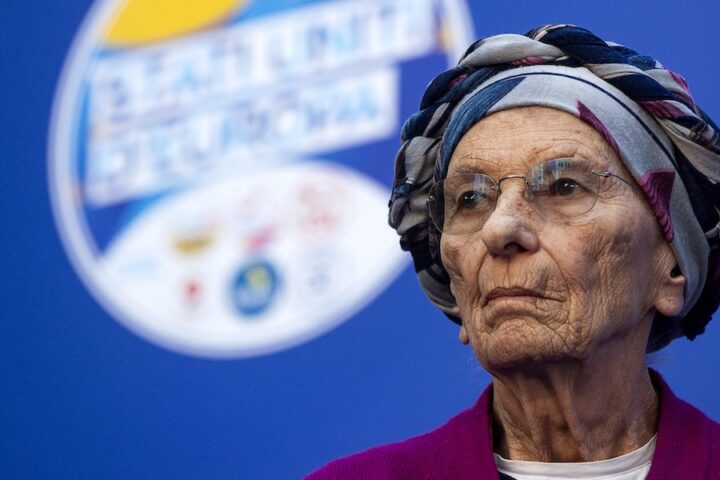 Emma Bonino dimessa dall'ospedale San Filippo Neri dopo una settimana di ricovero