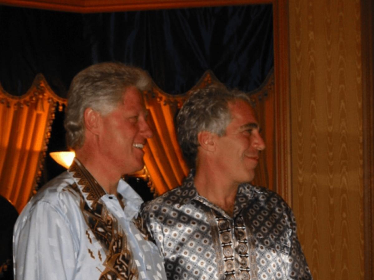 Epstein Files: le foto pubblicate dal Dipartimento di giustizia Usa rivelano Clinton, Spacey e Branson