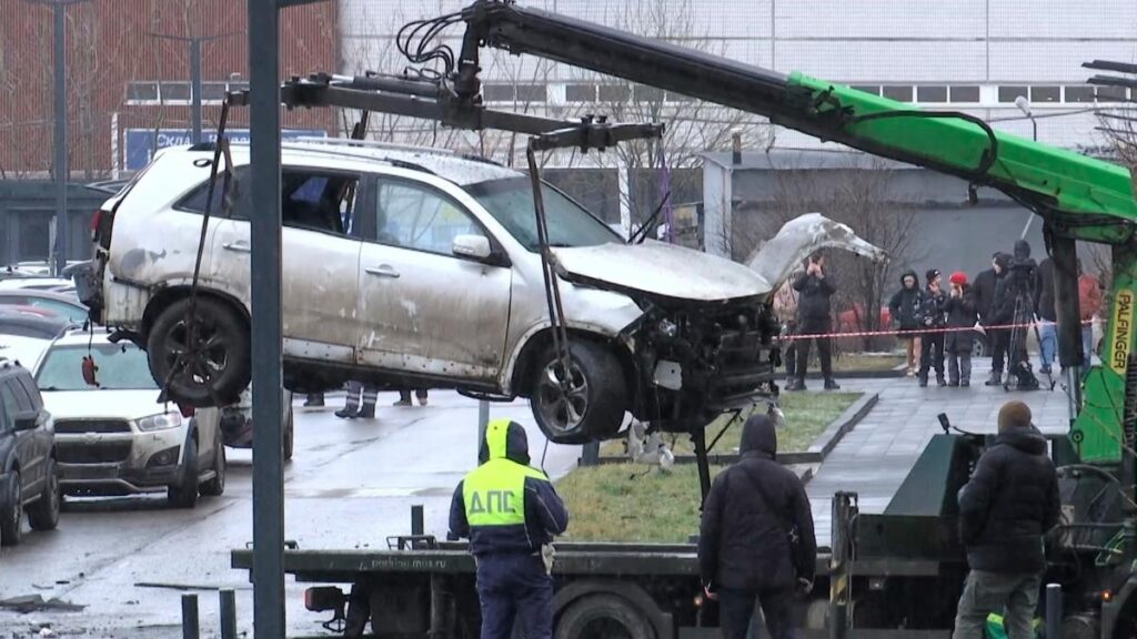 Esplosione a Mosca: ucciso il generale russo Fanil Sarvarov, il Cremlino accusa i servizi ucraini