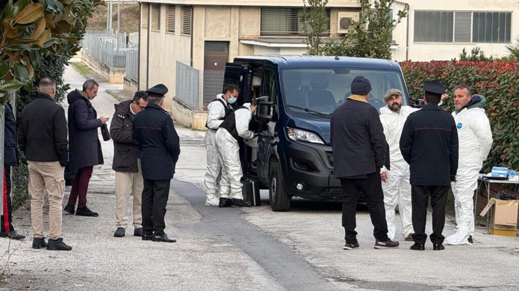 Femminicidio a Monte Roberto: Sadjide Muslija trovata uccisa, marito ricercato dopo precedenti di violenza