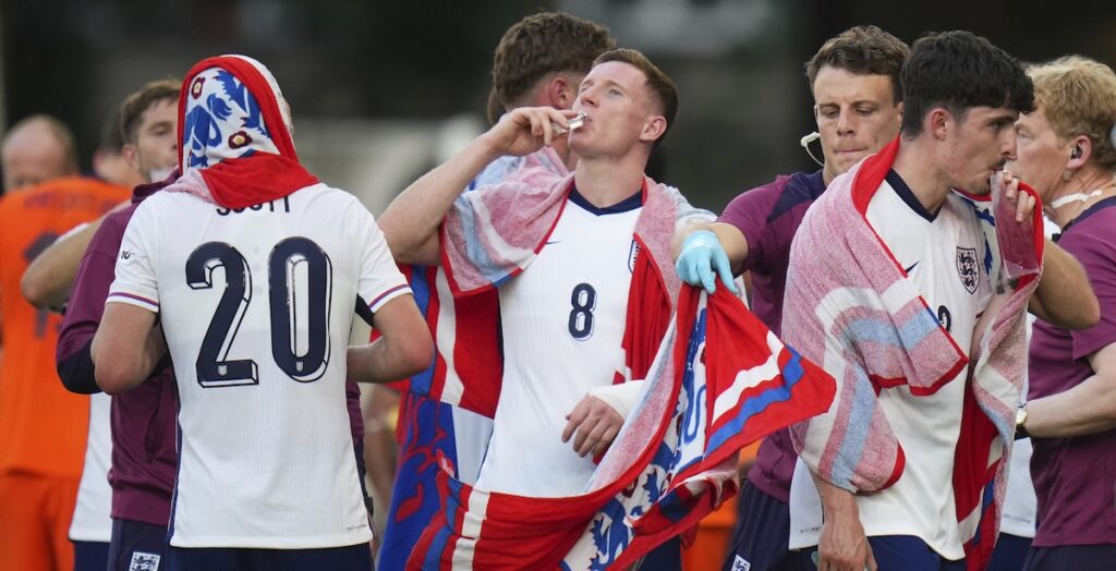 Fifa introduce due pause obbligatorie per l’idratazione durante i Mondiali di calcio 2026