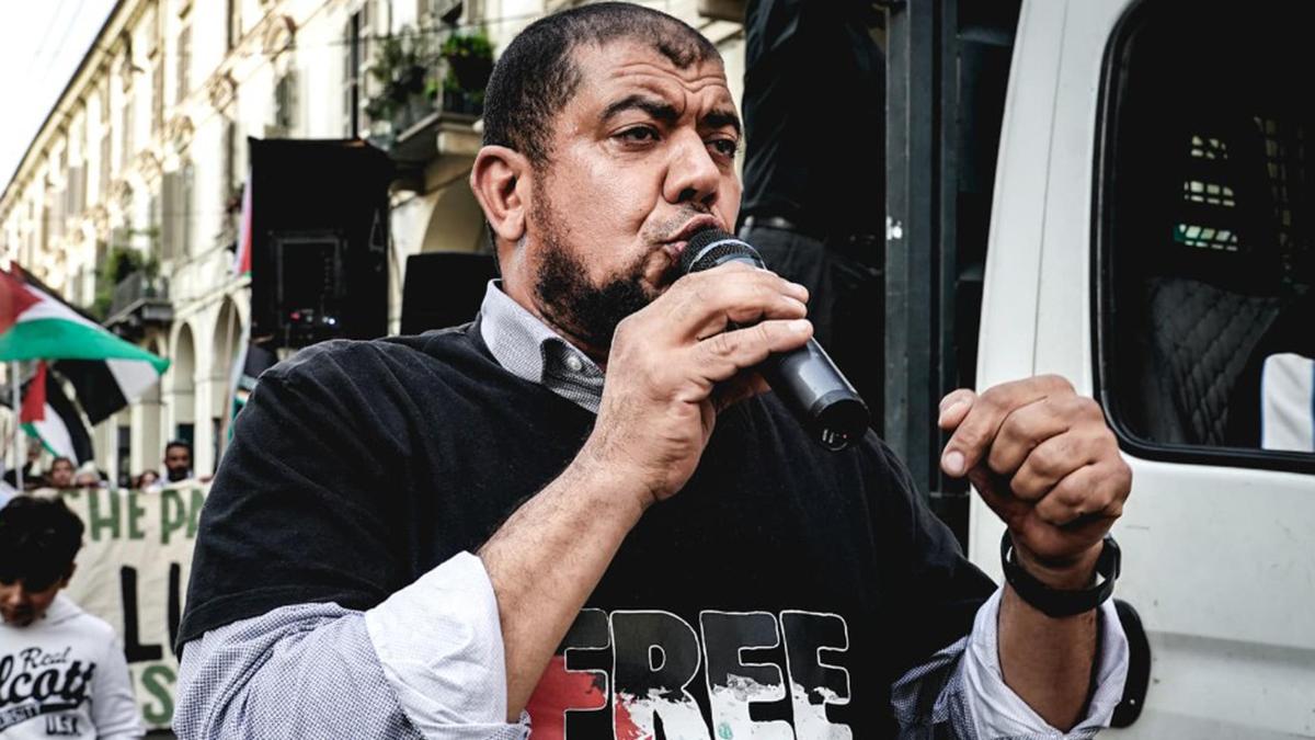 Finanziamenti ad Hamas, l'imam di Torino Mohamed Shahin coinvolto nelle indagini sulle telefonate con gli arrestati