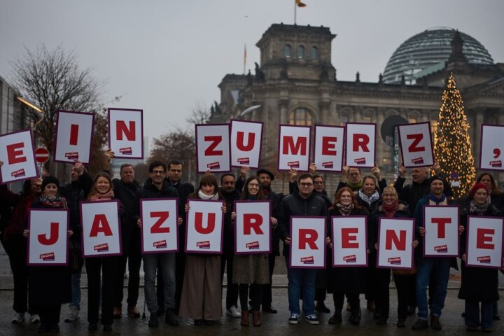 Il Bundestag tedesco approva la riforma del sistema pensionistico nonostante il dissenso della CDU