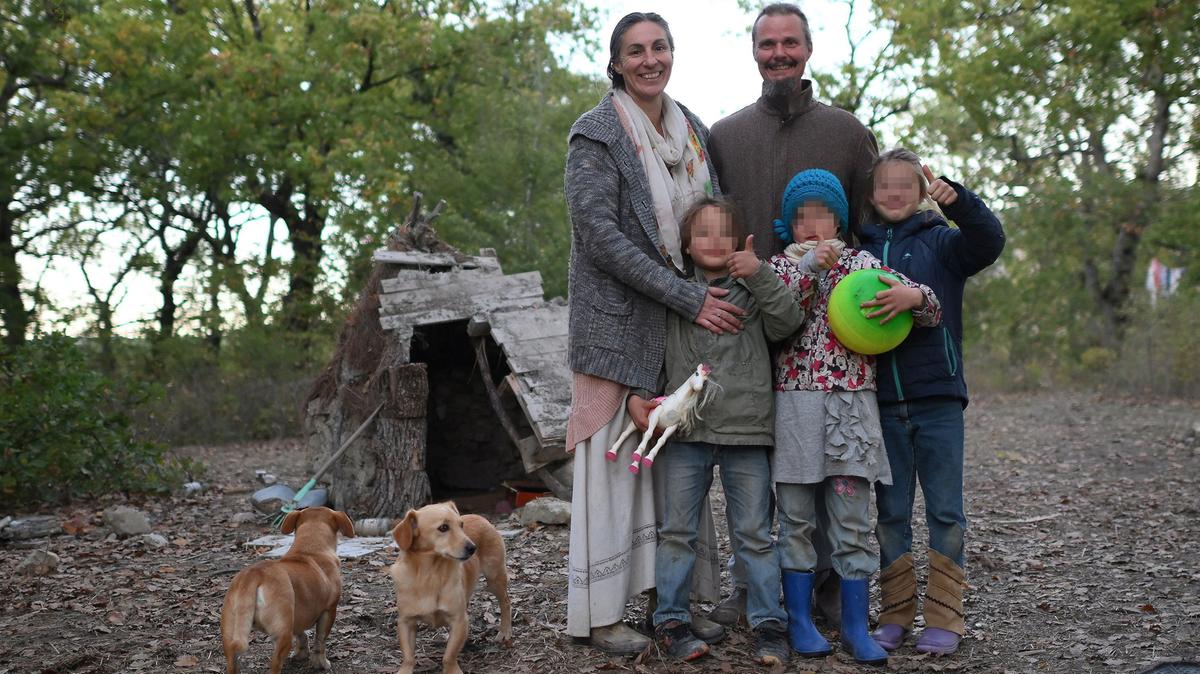 Il destino della famiglia nel bosco di Palmoli tra giustizia e servizi sociali: l'udienza per il ricongiungimento dei figli