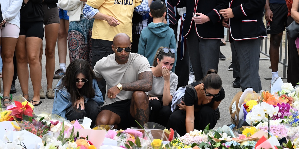 Il governo australiano annuncia misure restrittive contro l'hate speech dopo l'attentato di Bondi Beach