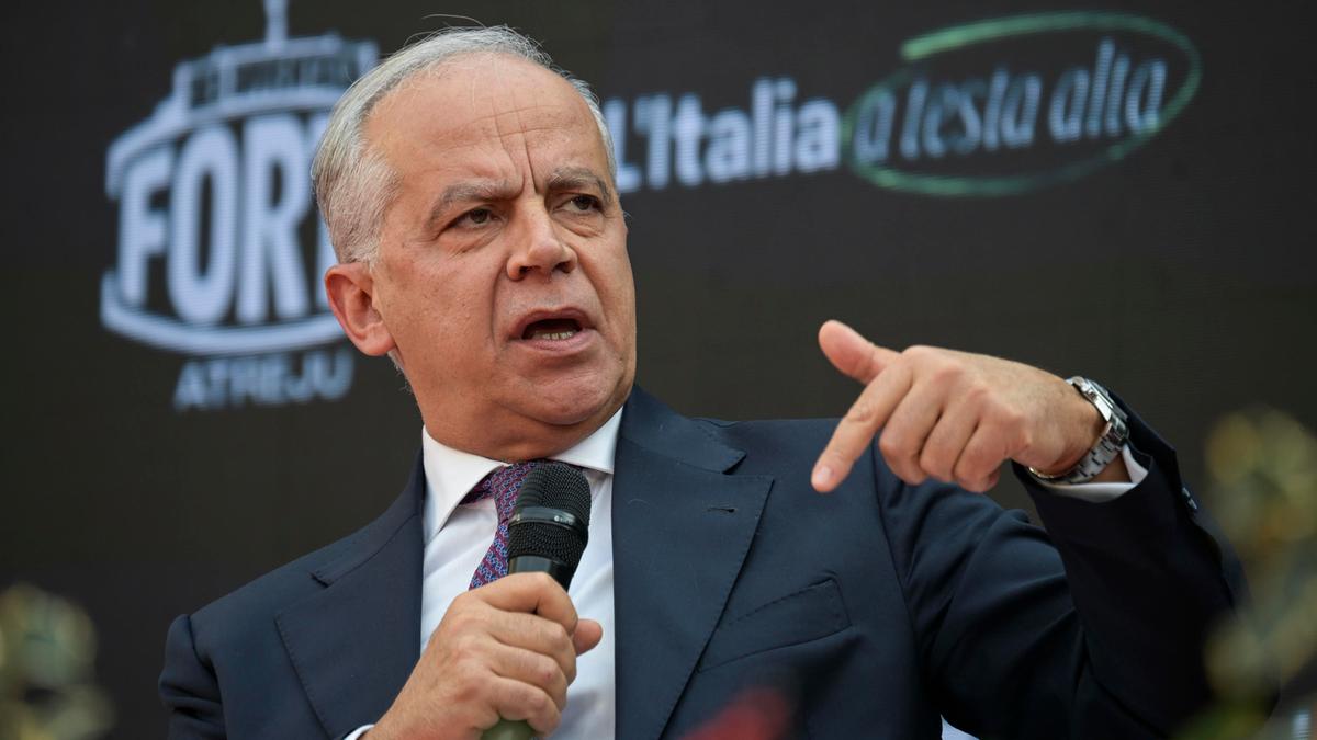 Il ministro Piantedosi avvisa: “Siamo in allerta costante per le infiltrazioni terroristiche in Italia”