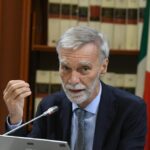 Il Pd e la controversia sull'antisemitismo: intellettuali si oppongono al ddl di Delrio