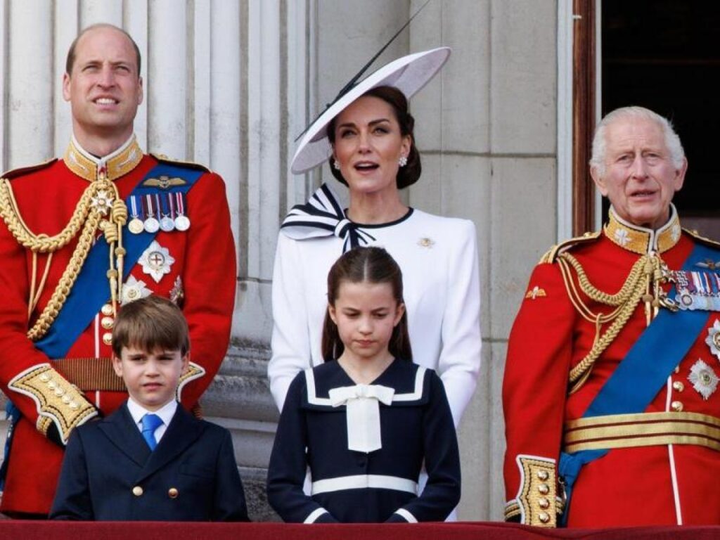 Inchiesta del parlamento britannico sulle residenze della monarchia: quanto pagano i reali?