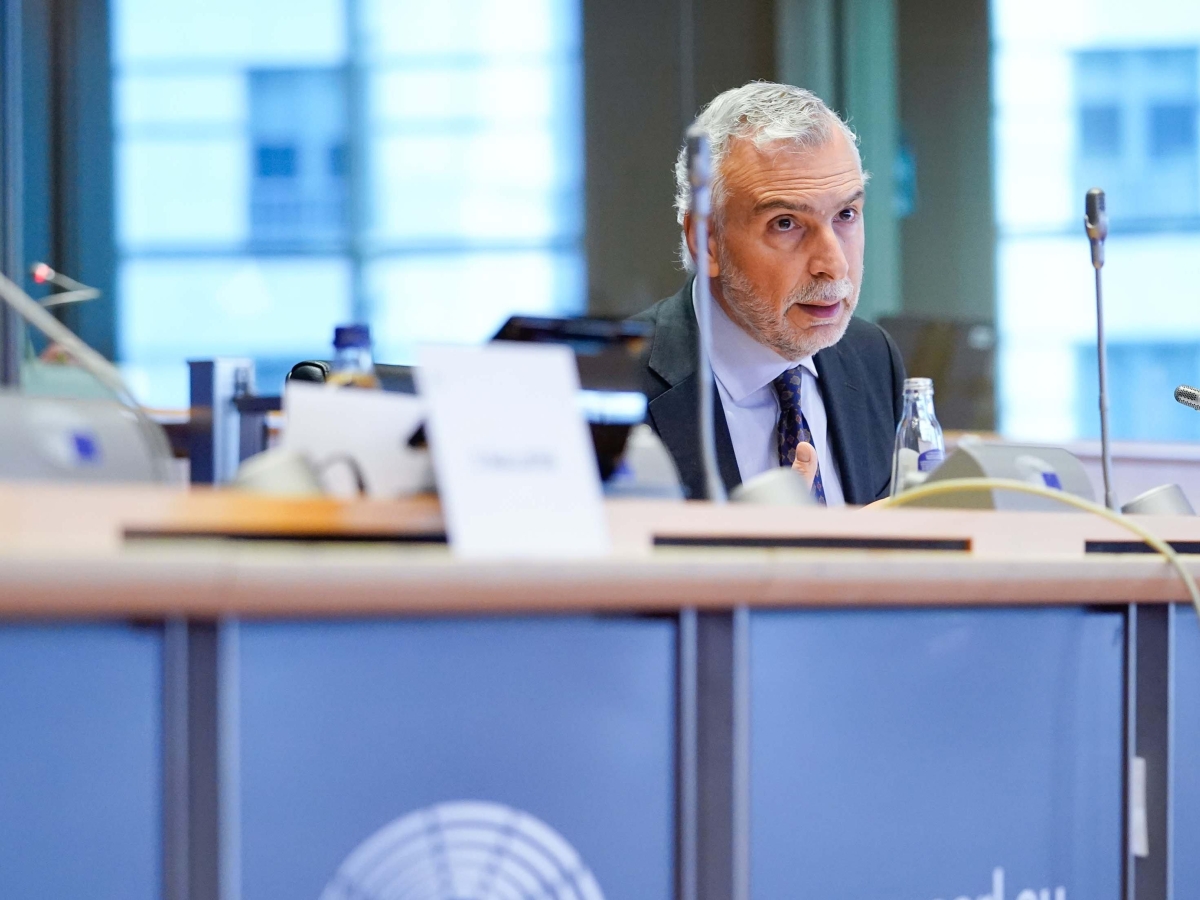 Inchiesta sugli appalti europei: l'ambasciatore Sannino e i contatti con i candidati