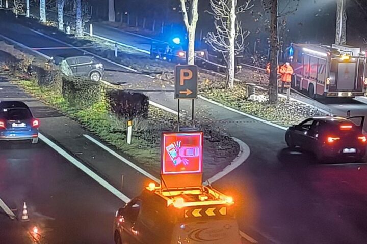 Incidente mortale sull'A5: neonata di tre mesi perde la vita dopo essere stata colpita da un furgone pirata