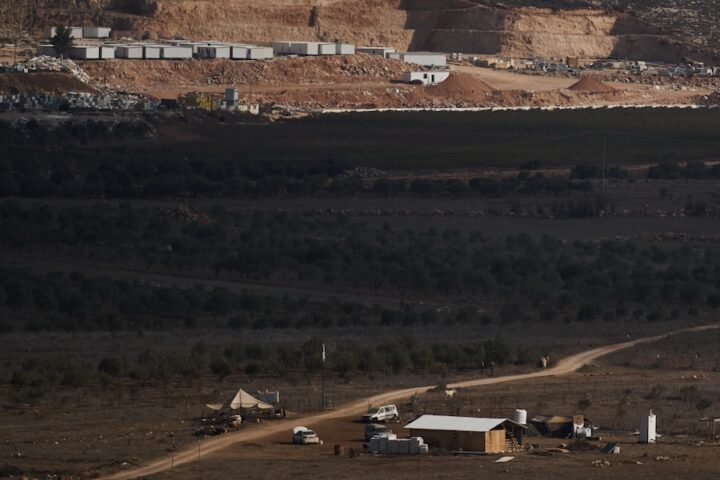 Israele approva 764 nuove abitazioni nelle colonie della Cisgiordania, aumentando le tensioni con i palestinesi