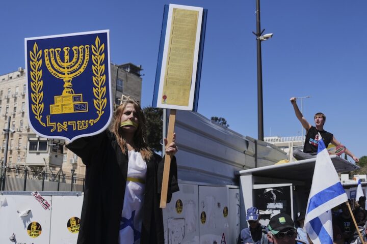 La Corte Suprema israeliana annulla la mozione di sfiducia contro la procuratrice generale Gali Baharav-Miara