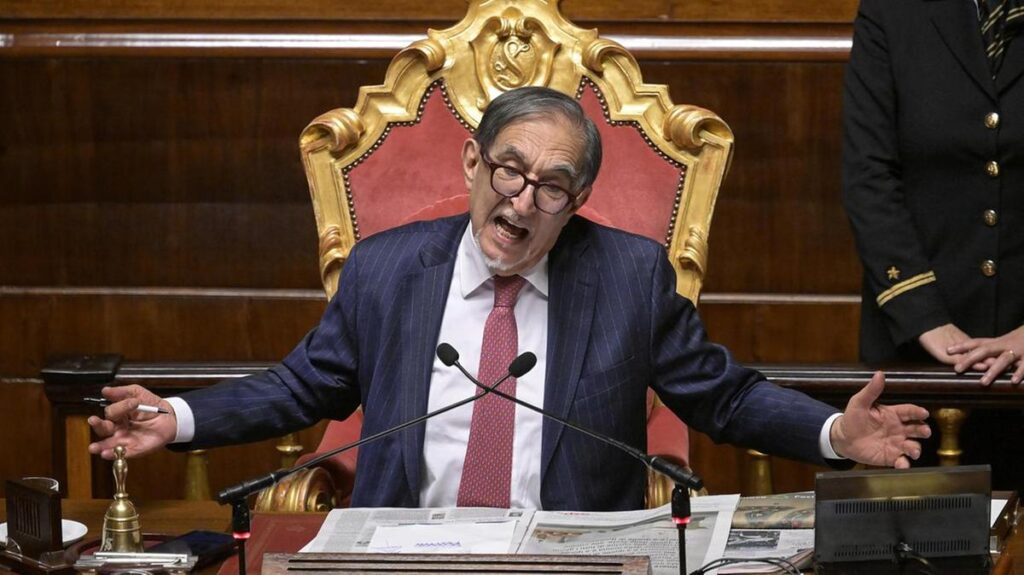 La polemica sulla commemorazione del Msi da parte di La Russa e le reazioni dei dem