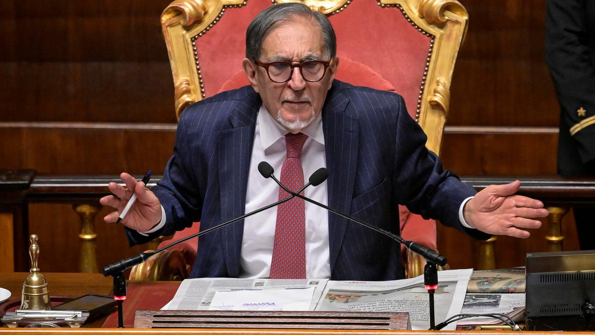 La Russa celebra la nascita dell'Msi e provoca polemiche nel Pd