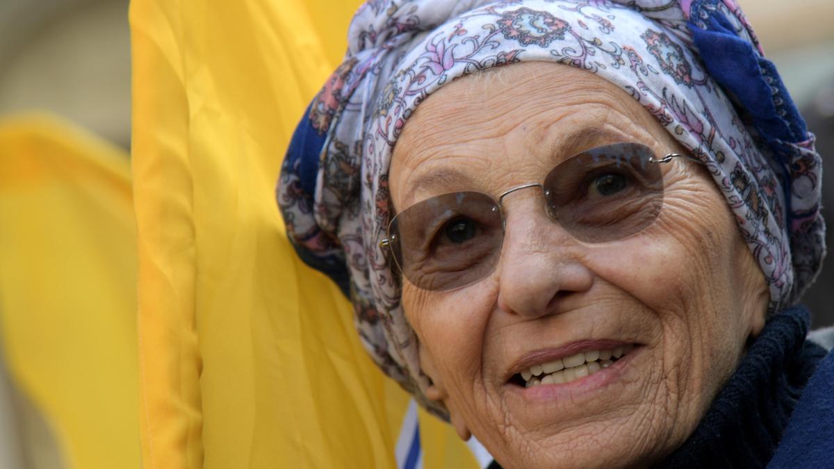 Le condizioni di Emma Bonino stabili dopo il malore in terapia intensiva a Roma