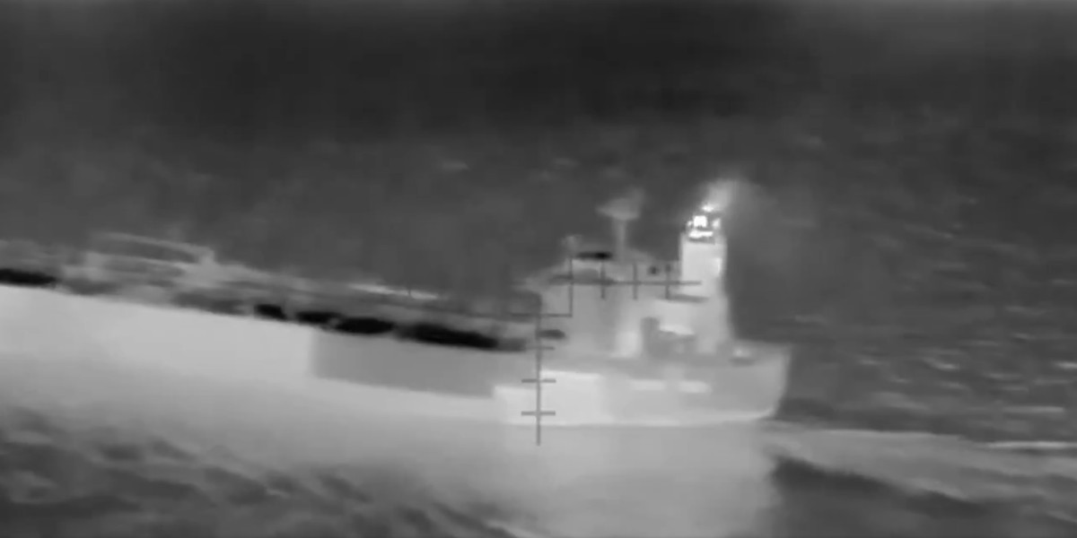 L'Ucraina attacca per la prima volta una petroliera russa nel Mediterraneo con droni