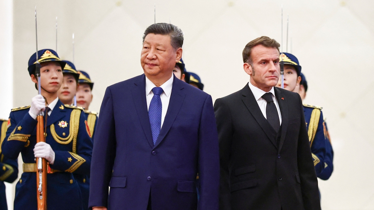 Macron pressa Xi Jinping per un impegno cinese per la pace in Ucraina
