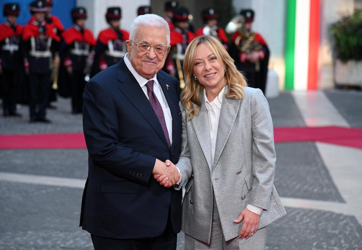 Meloni incontra Abu Mazen a Palazzo Chigi: il leader palestinese spera nel riconoscimento dello Stato della Palestina