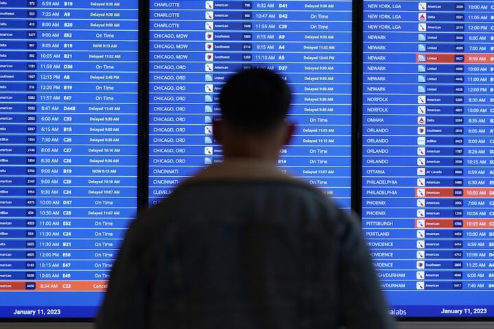 Negli Stati Uniti oltre 1.500 voli cancellati per forti nevicate in arrivo