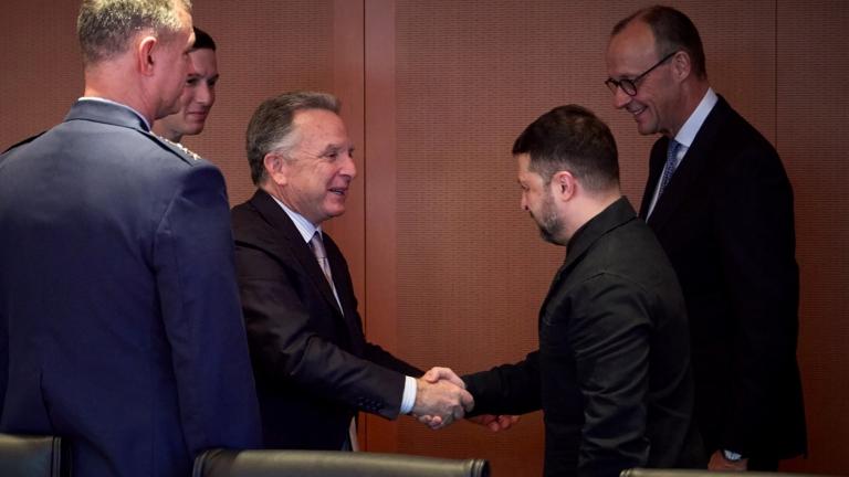 Nuovi negoziati in corso per la situazione in Ucraina