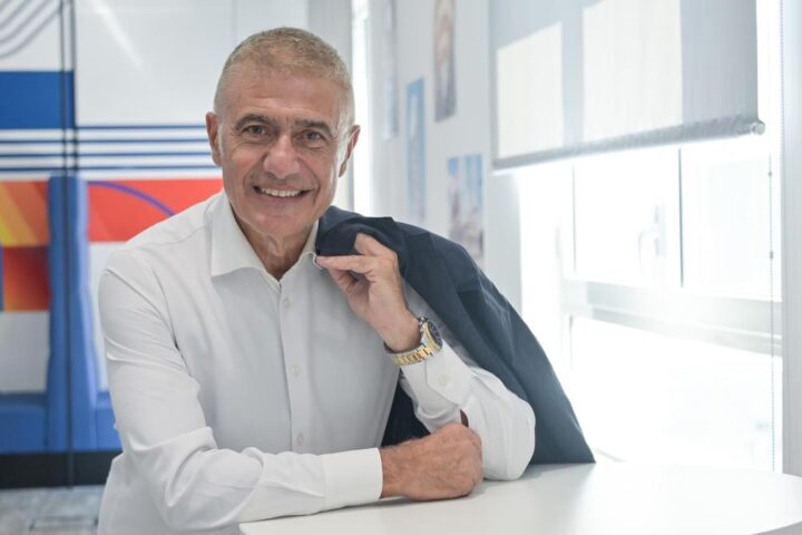 Pecoraro Scanio disponibile per un ruolo di assessore nella giunta Fico in Campania