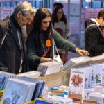 Proteste degli editori a Più Libri per le pubblicazioni di Passaggio al Bosco