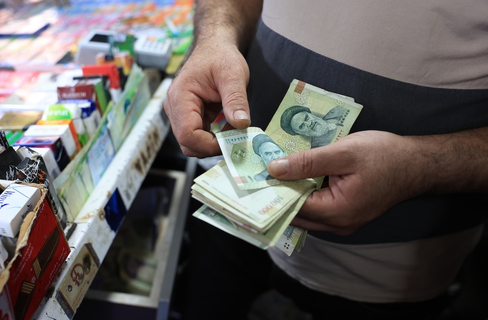 Proteste in Iran per l’aumento dell'inflazione e il crollo del valore della moneta locale