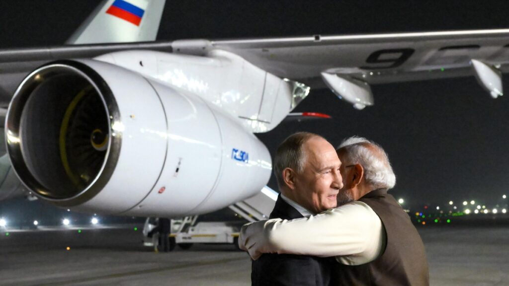 Putin in India: «L’Ucraina deve lasciare i territori o agirò»