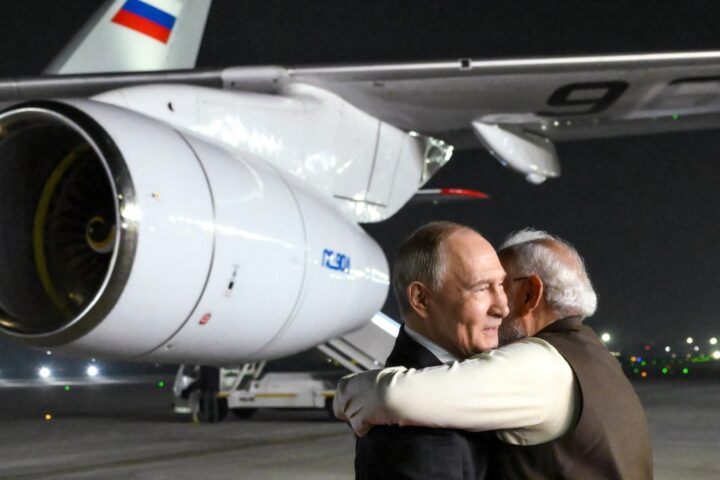 Putin in India: «L’Ucraina deve lasciare i territori o agirò»