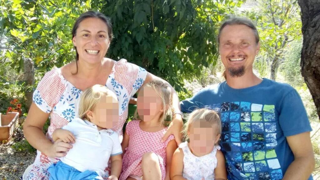 Respinto il ricorso della famiglia Trevallion-Birmingham: i figli restano in comunità a Vasto