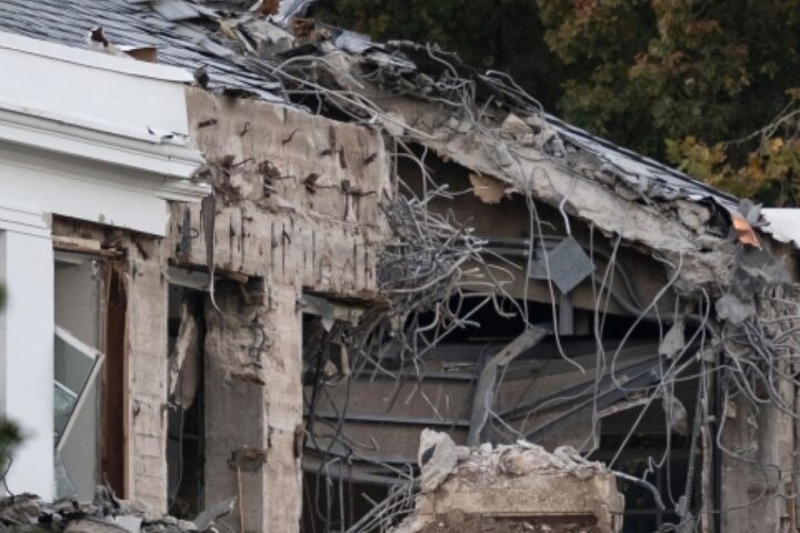 Trump cambia architetto per la sala da ballo della Casa Bianca, preoccupazioni per autorizzazioni