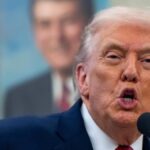 Trump fa causa alla Bbc per 5 miliardi di dollari per montaggio modificato del discorso del 6 gennaio 2021