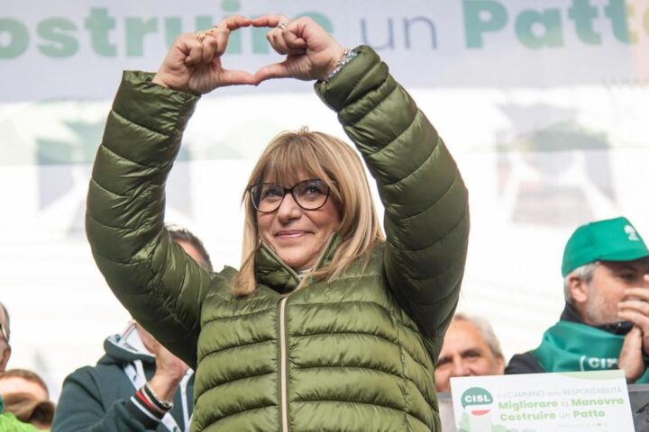 Ultimi ritocchi alla manovra del governo: attese critiche da parte di Cgil e Lega