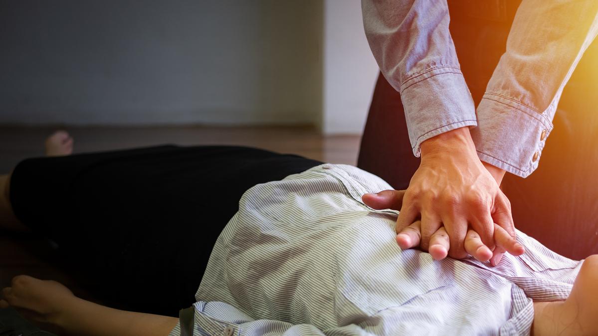 Un massaggio cardiaco di 107 minuti salva la vita a Giada, 19enne colpita da miocardite fulminante a Palermo