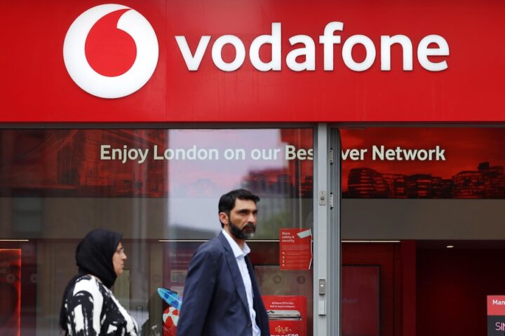 Vodafone Italia e Fastweb si uniscono in un'unica società dal 1° gennaio 2026