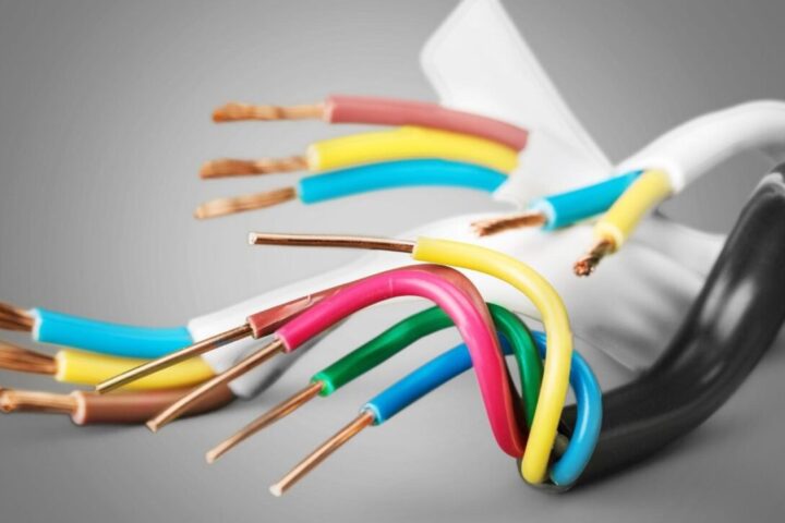 L’export ucraino di cavi cresce e rafforza le infrastrutture strategiche dell’UE