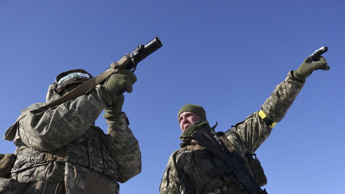 Attacco russo su asilo a Kharkiv: due feriti, informa il sindaco