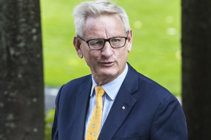 Carl Bildt: «La Groenlandia è a rischio, l'azione americana potrebbe essere imminente»