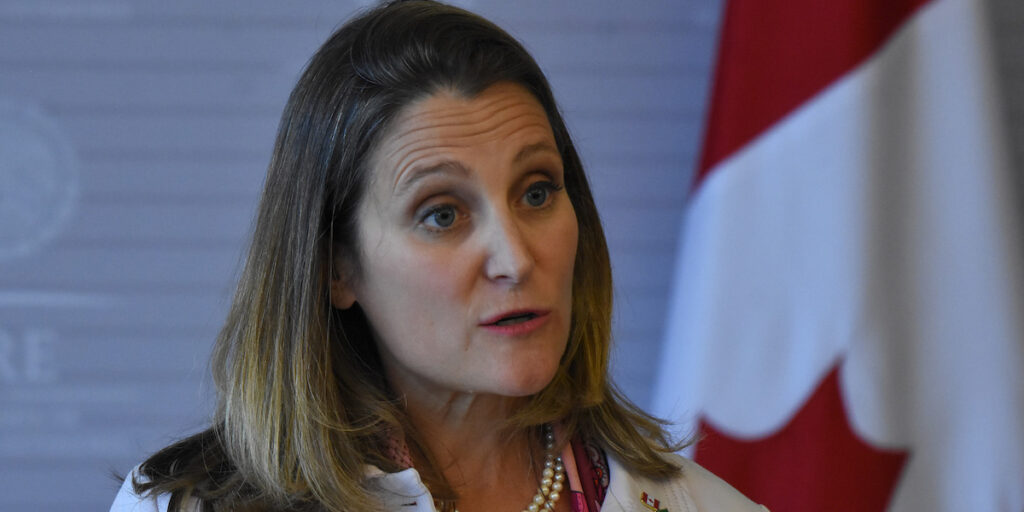 Chrystia Freeland lascia il Parlamento canadese per diventare consulente dello sviluppo economico ucraino